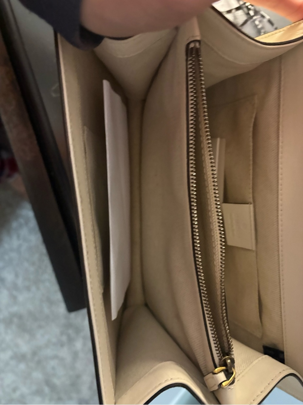 Gucci Dionysus Bamboo Top Handle Satchel in Ivory, Black & Red - Picture 7 of 7